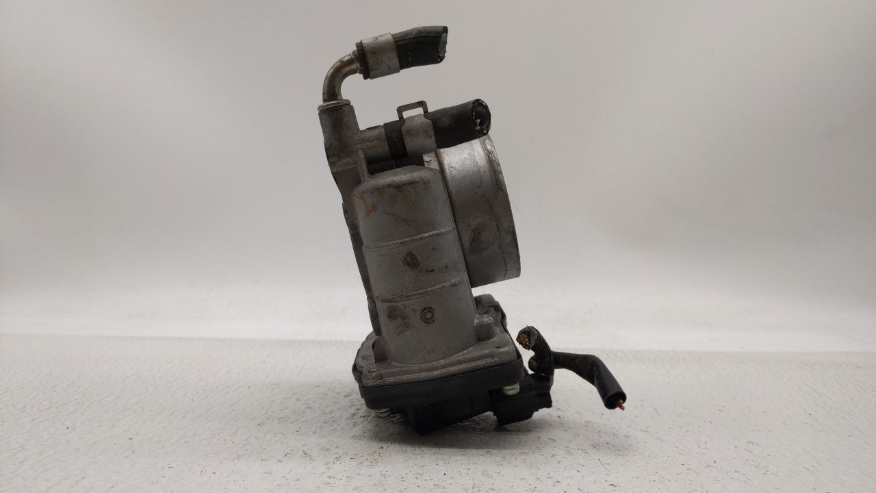 2007-2013 Nissan Altima Throttle Body P/N:RME60-15 Fits Fits 2007 2008 2009 2010 2011 2012 2013 OEM Used Auto Parts - Oemuse