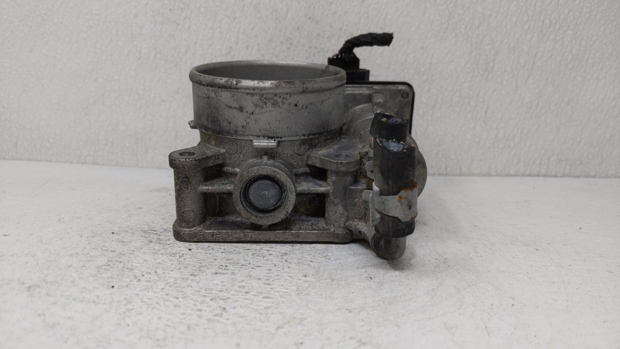 2007-2013 Nissan Altima Throttle Body P/N:RME60-15 Fits Fits 2007 2008 2009 2010 2011 2012 2013 OEM Used Auto Parts - Oemuse
