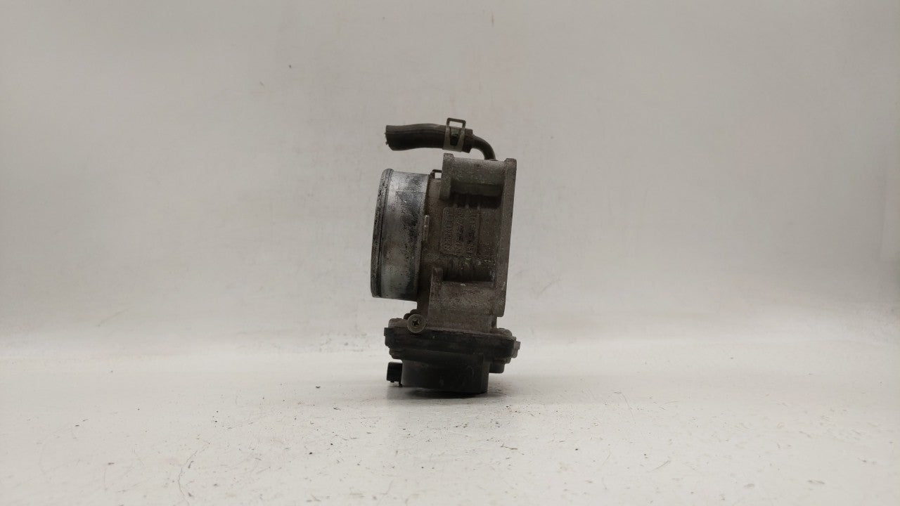 2007-2013 Nissan Altima Throttle Body P/N:RME60-15 Fits Fits 2007 2008 2009 2010 2011 2012 2013 OEM Used Auto Parts - Oemuse