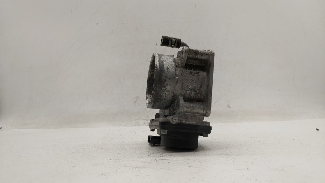 2007-2013 Nissan Altima Throttle Body P/N:RME60-15 Fits Fits 2007 2008 2009 2010 2011 2012 2013 OEM Used Auto Parts - Oemuse