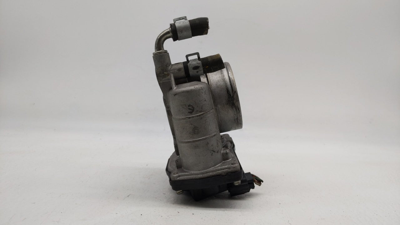 2007-2013 Nissan Altima Throttle Body P/N:RME60-15 Fits Fits 2007 2008 2009 2010 2011 2012 2013 OEM Used Auto Parts - Oemuse