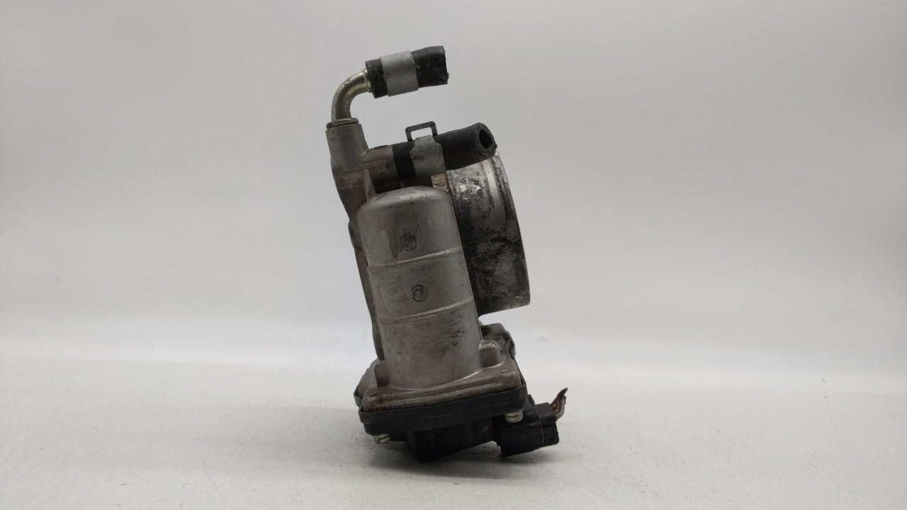 2007-2013 Nissan Altima Throttle Body P/N:RME60-15 Fits Fits 2007 2008 2009 2010 2011 2012 2013 OEM Used Auto Parts - Oemuse