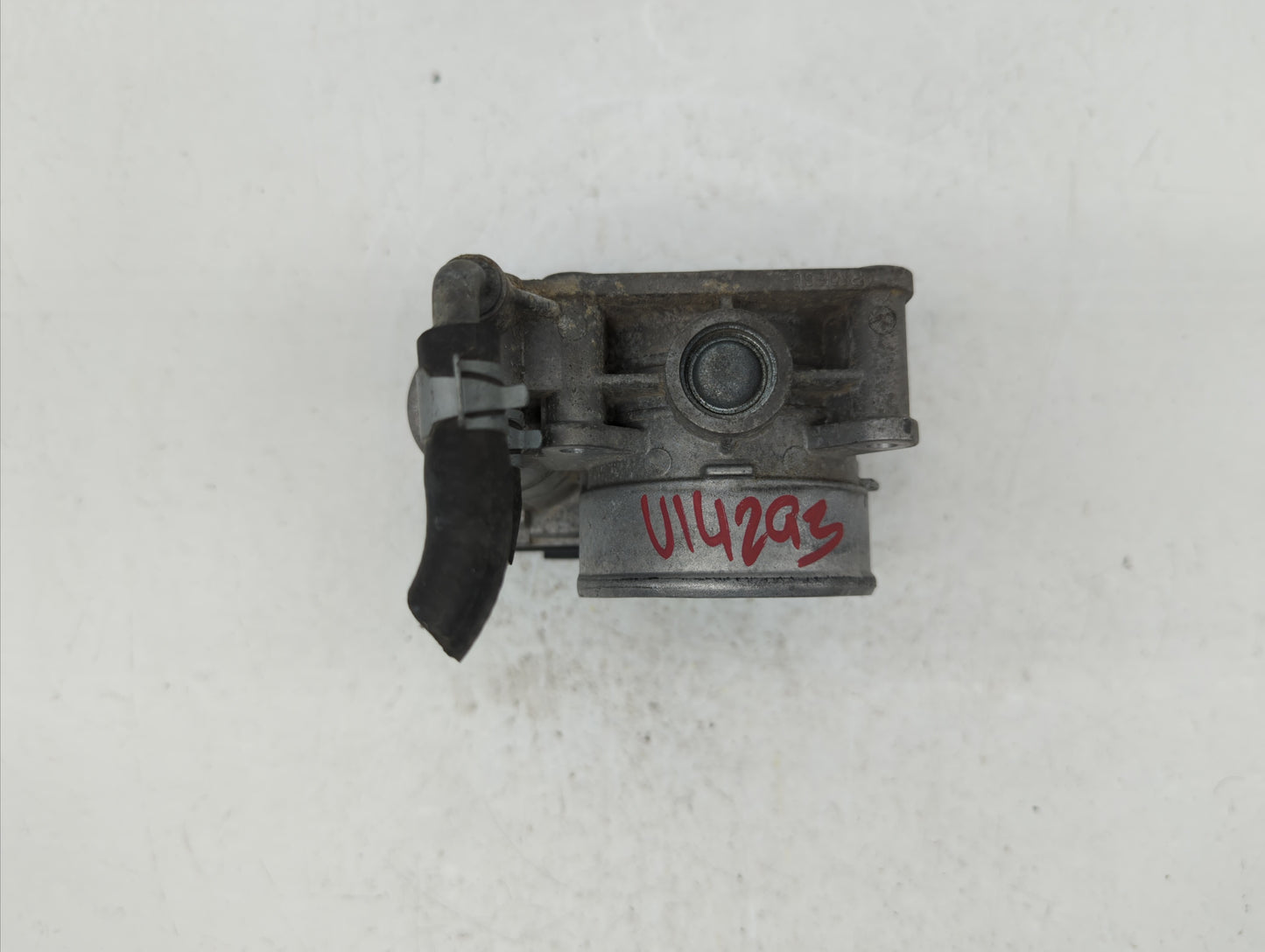 2007-2013 Nissan Altima Throttle Body P/N:RME60-15 Fits Fits 2007 2008 2009 2010 2011 2012 2013 OEM Used Auto Parts - Oemuse