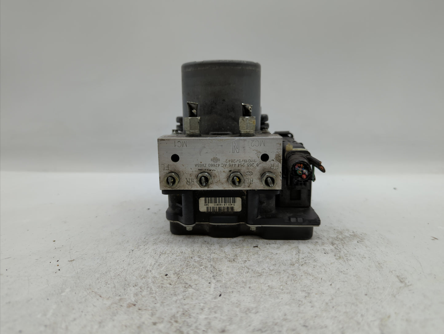 2011-2012 Nissan Altima ABS Pump Control Module Replacement P/N:47660 JA30A 47660 ZX60A Fits Fits 2011 2012 OEM Used Auto Pa