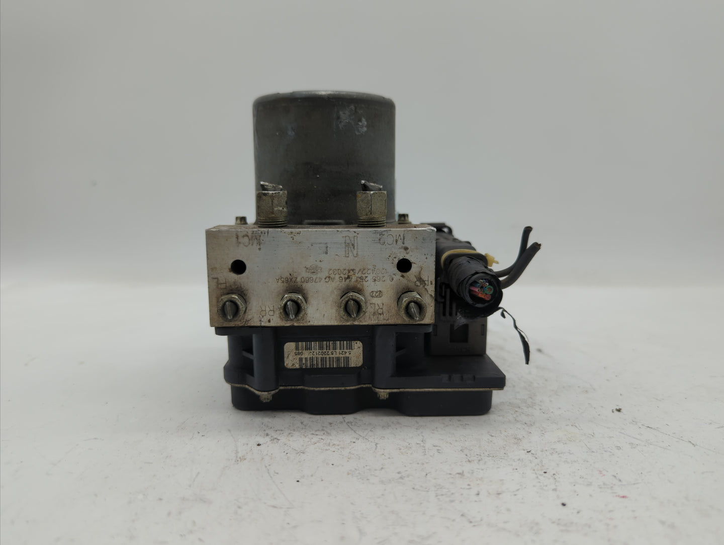 2011-2012 Nissan Altima ABS Pump Control Module Replacement P/N:47660 ZX65A 47660 JA30A, 47660 ZX60A Fits Fits 2011 2012 OEM