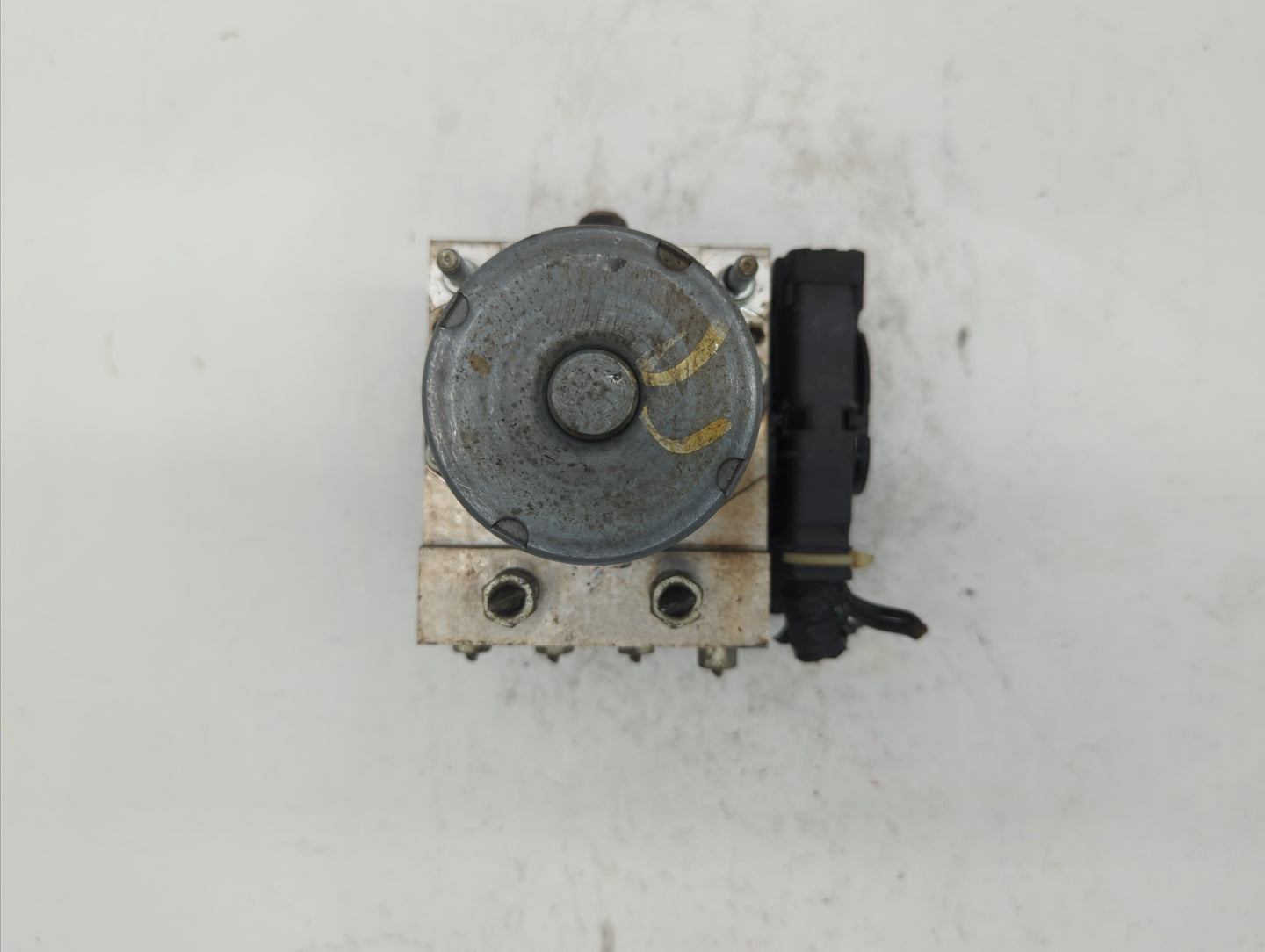 2011-2012 Nissan Altima ABS Pump Control Module Replacement P/N:47660 ZX65A 47660 JA30A, 47660 ZX60A Fits Fits 2011 2012 OEM