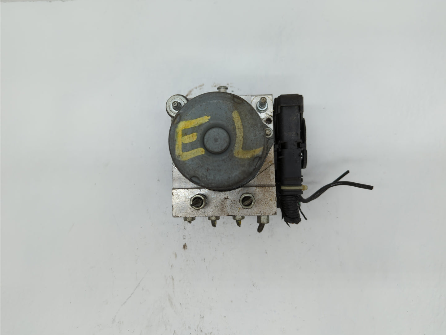 2011-2012 Nissan Altima ABS Pump Control Module Replacement P/N:47660 ZX65A 47660 JA30A, 47660 ZX60A Fits Fits 2011 2012 OEM