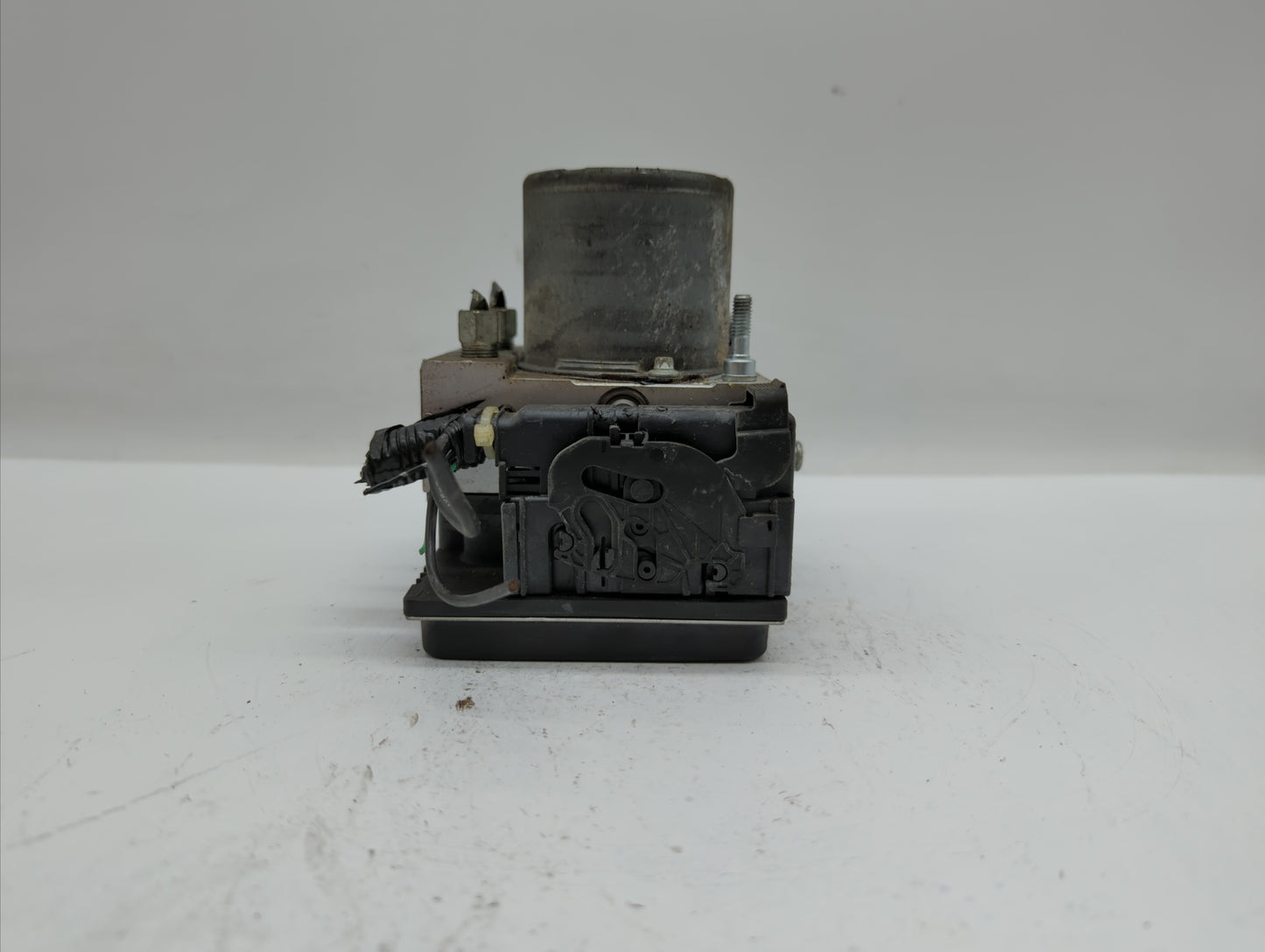2011-2012 Nissan Altima ABS Pump Control Module Replacement P/N:47660 ZX65A 47660 JA30A, 47660 ZX60A Fits Fits 2011 2012 OEM