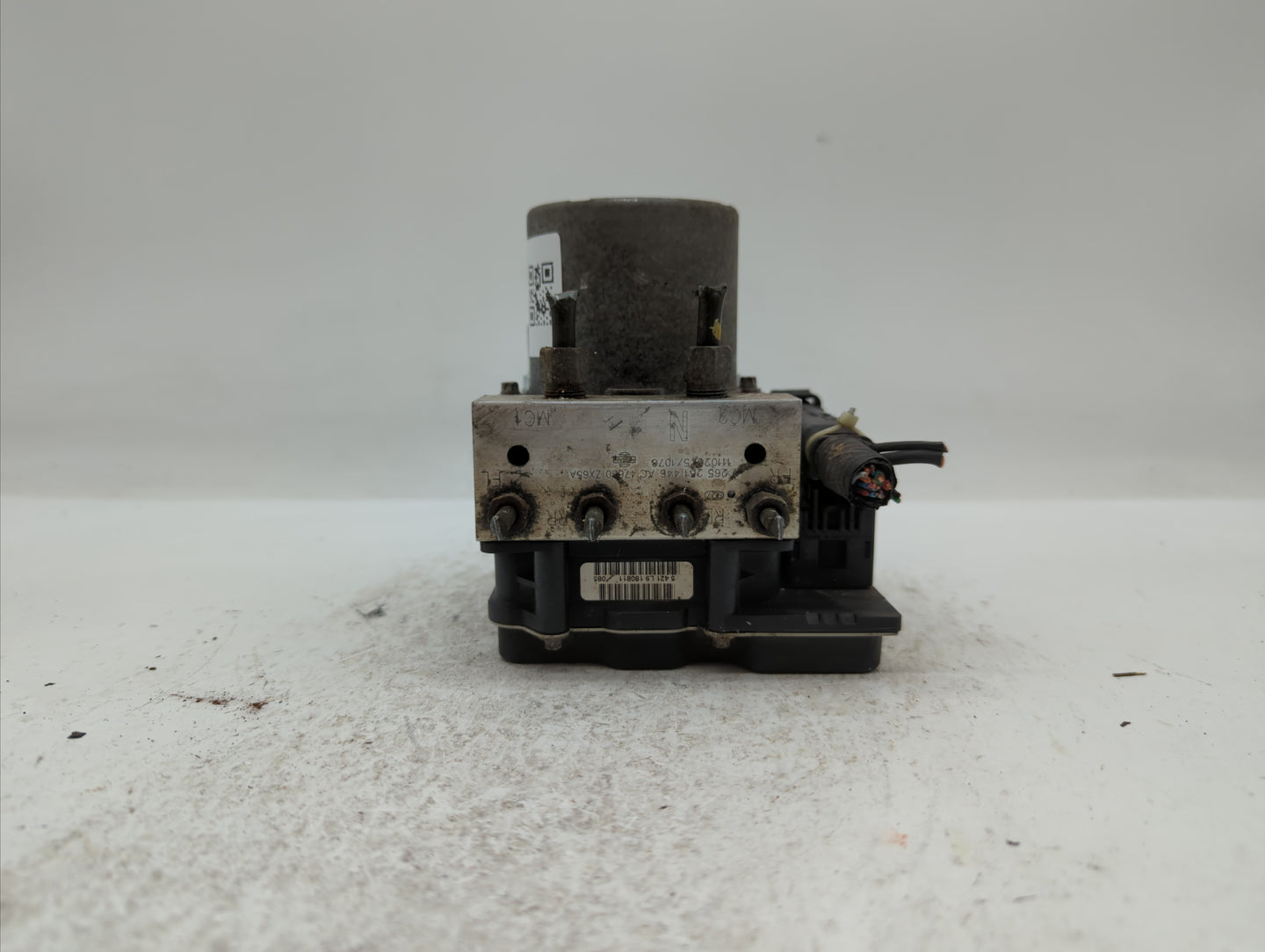 2011-2012 Nissan Altima ABS Pump Control Module Replacement P/N:265 251 446 AC Fits Fits 2011 2012 OEM Used Auto Parts - Oem