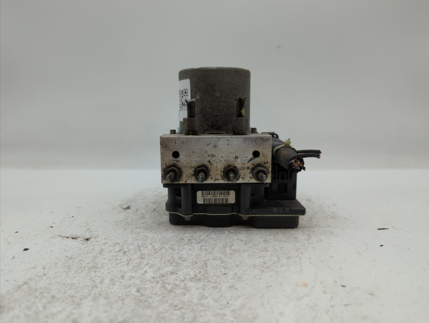 2011-2012 Nissan Altima ABS Pump Control Module Replacement P/N:265 251 446 AC Fits Fits 2011 2012 OEM Used Auto Parts - Oem