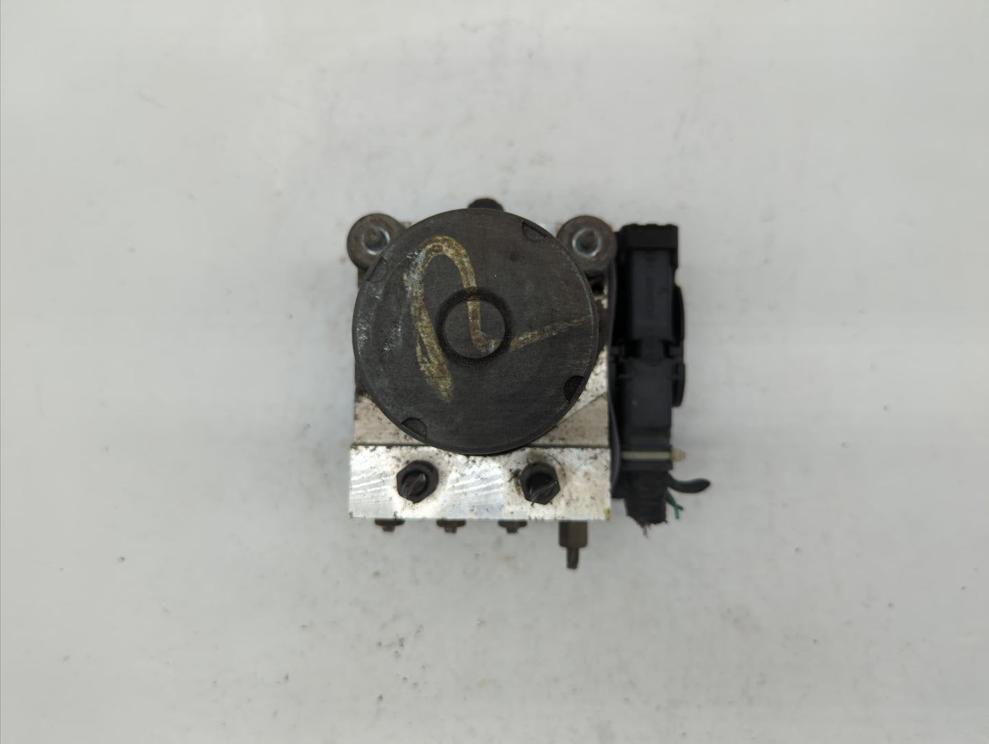2011-2012 Nissan Altima ABS Pump Control Module Replacement P/N:265 251 446 AB 47660 ZX65A, 47660 JA30A Fits Fits 2011 2012 