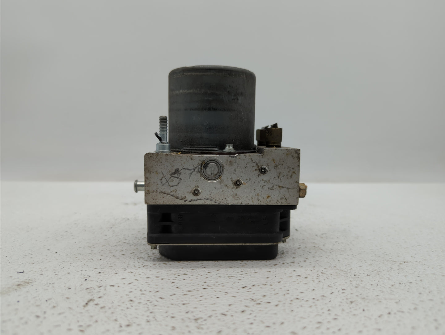 2011-2012 Nissan Altima ABS Pump Control Module Replacement P/N:265 251 446 AB 47660 ZX65A, 47660 JA30A Fits Fits 2011 2012 