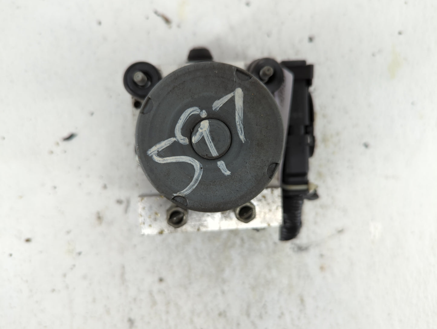 2011-2012 Nissan Altima ABS Pump Control Module Replacement P/N:265 251 446 AB 47660 ZX65A, 47660 JA30A Fits Fits 2011 2012 