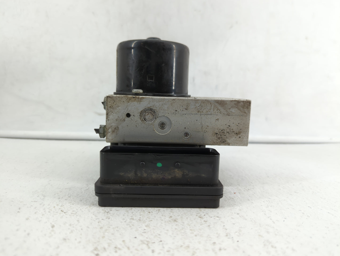 2011-2012 Nissan Altima ABS Pump Control Module Replacement P/N:265 251 446 AB 47660 ZX65A, 47660 JA30A Fits Fits 2011 2012 