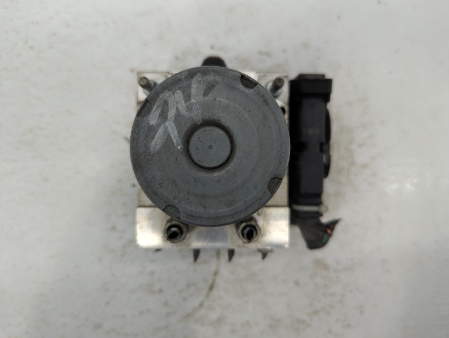 2011-2012 Nissan Altima ABS Pump Control Module Replacement P/N:47660 ZX65A Fits Fits 2011 2012 OEM Used Auto Parts - Oemuse