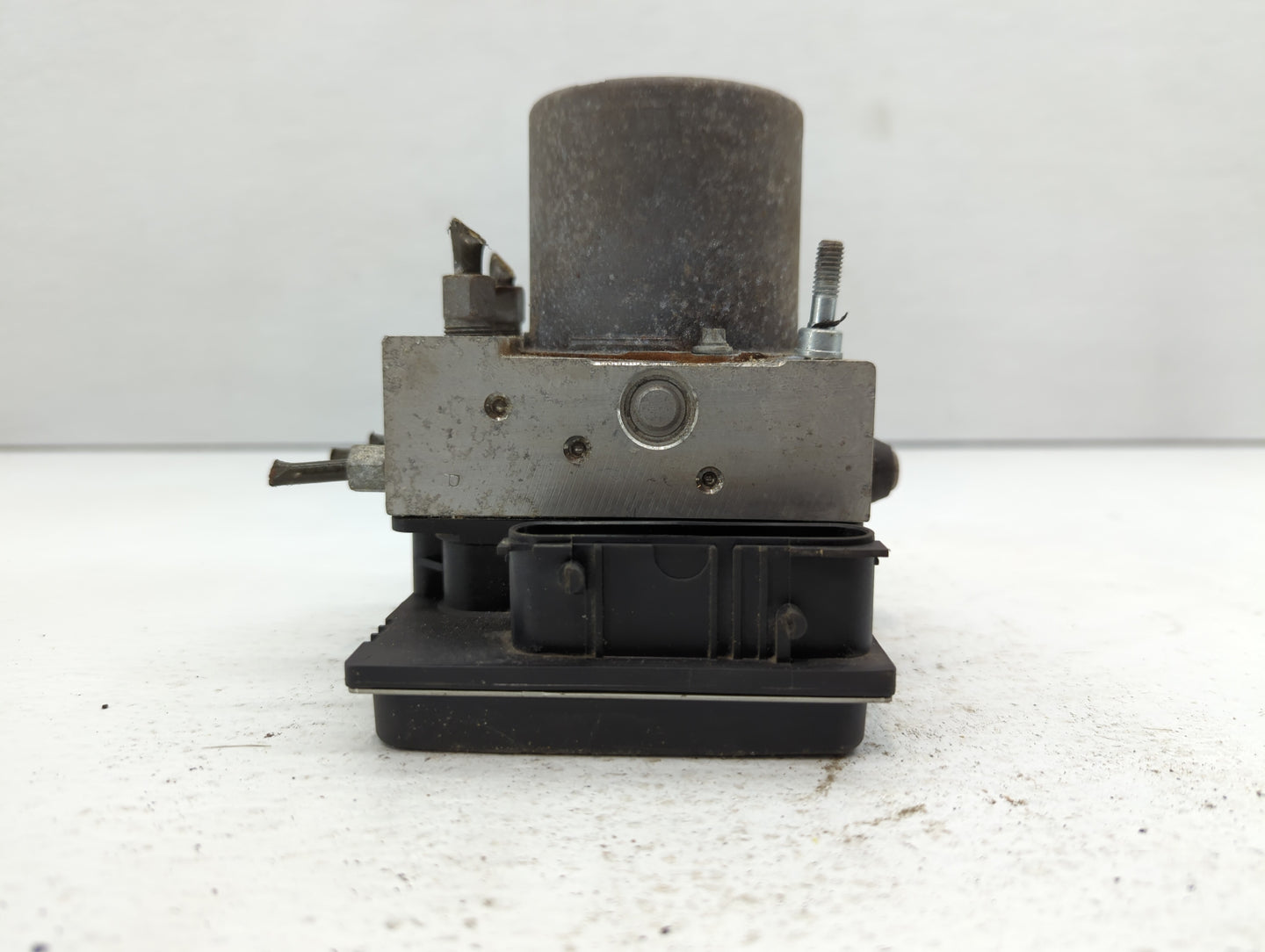 2011-2012 Nissan Altima ABS Pump Control Module Replacement P/N:47660 ZX65A Fits Fits 2011 2012 OEM Used Auto Parts - Oemuse