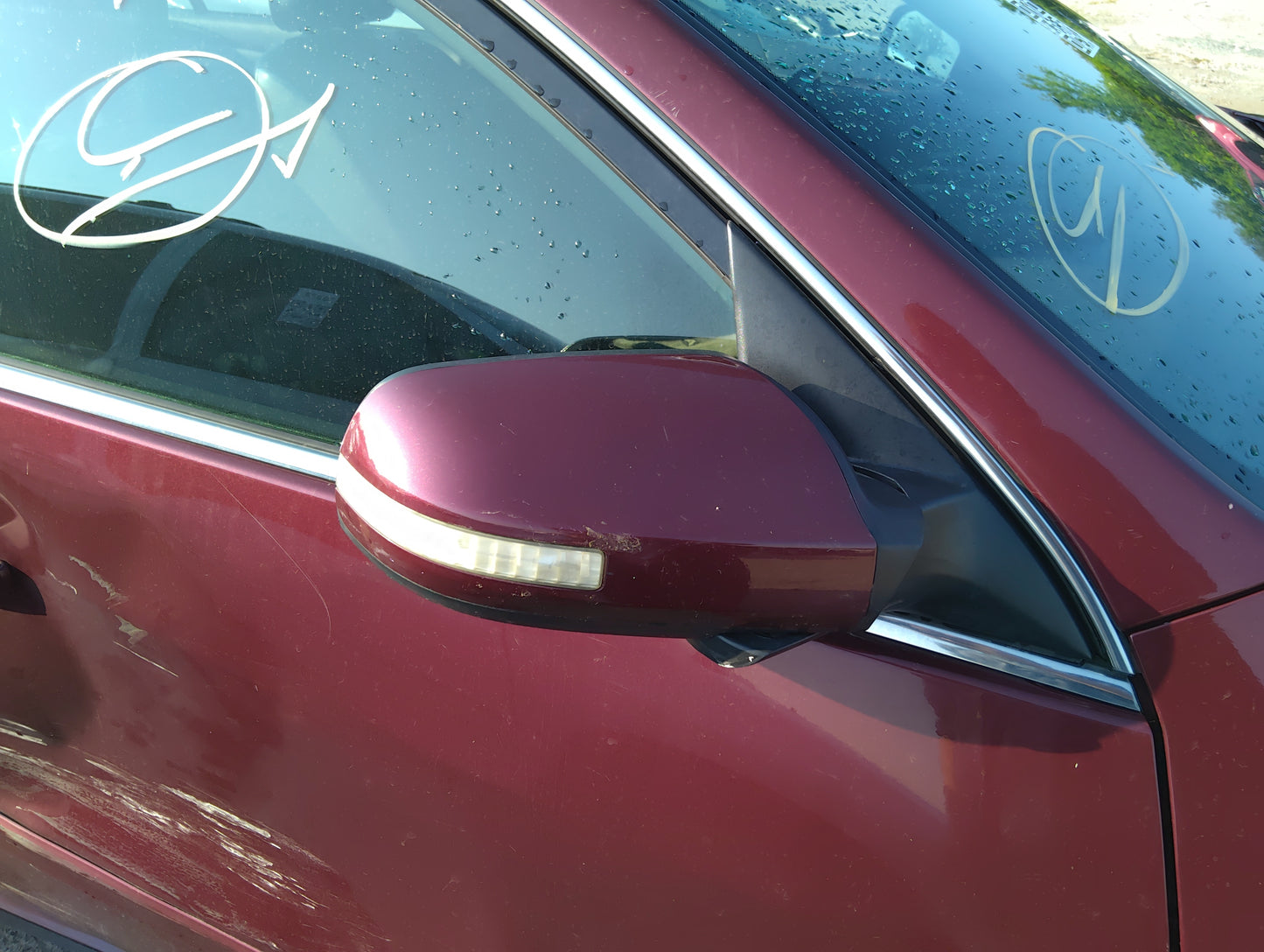 2007-2012 Nissan Altima Passenger Side View Mirror - Right Door Mirror OEM Used - Oemusedautoparts1.com