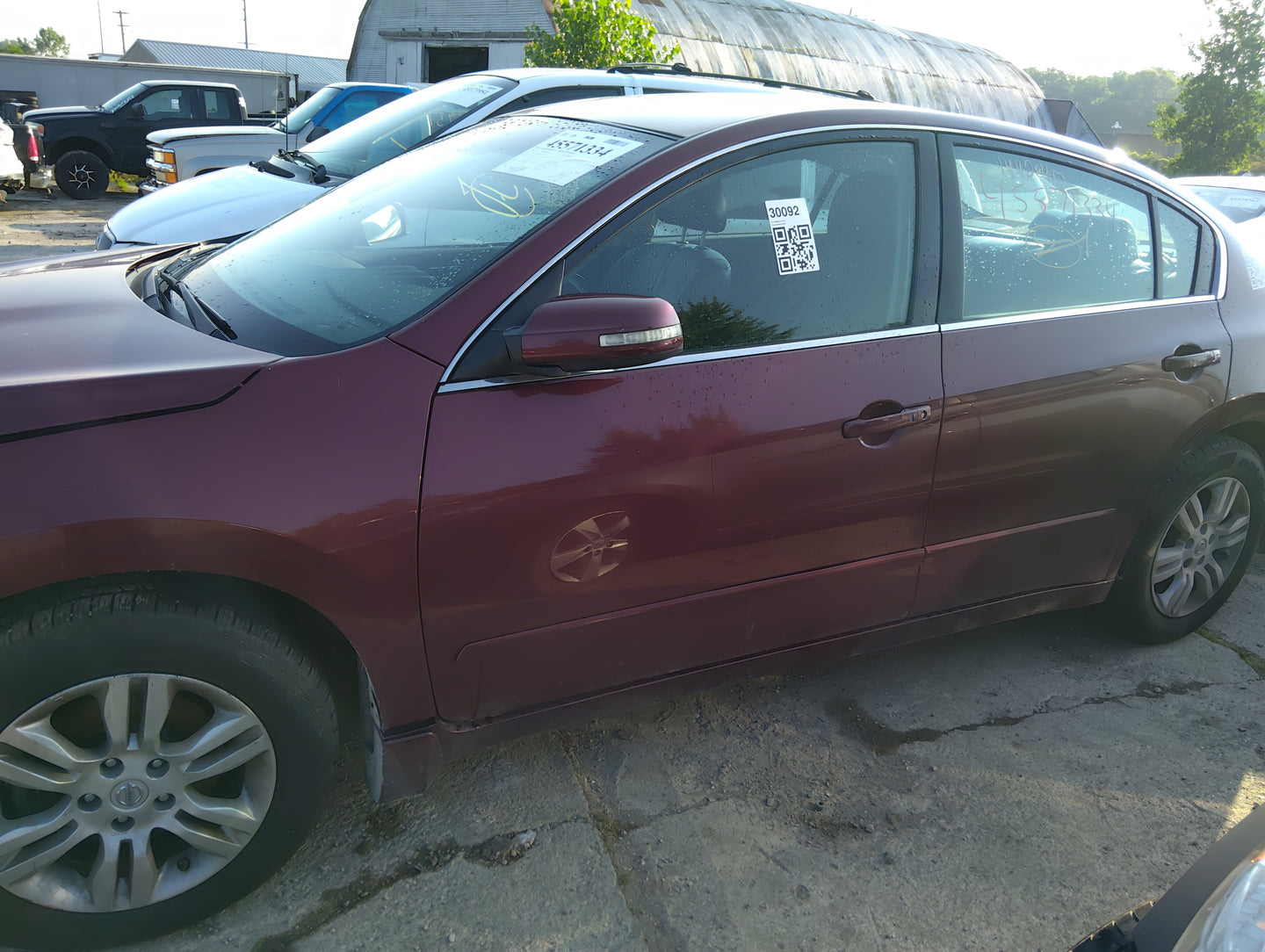 2011-2012 Nissan Altima Driver Front Door Oem - Oemusedautoparts1.com