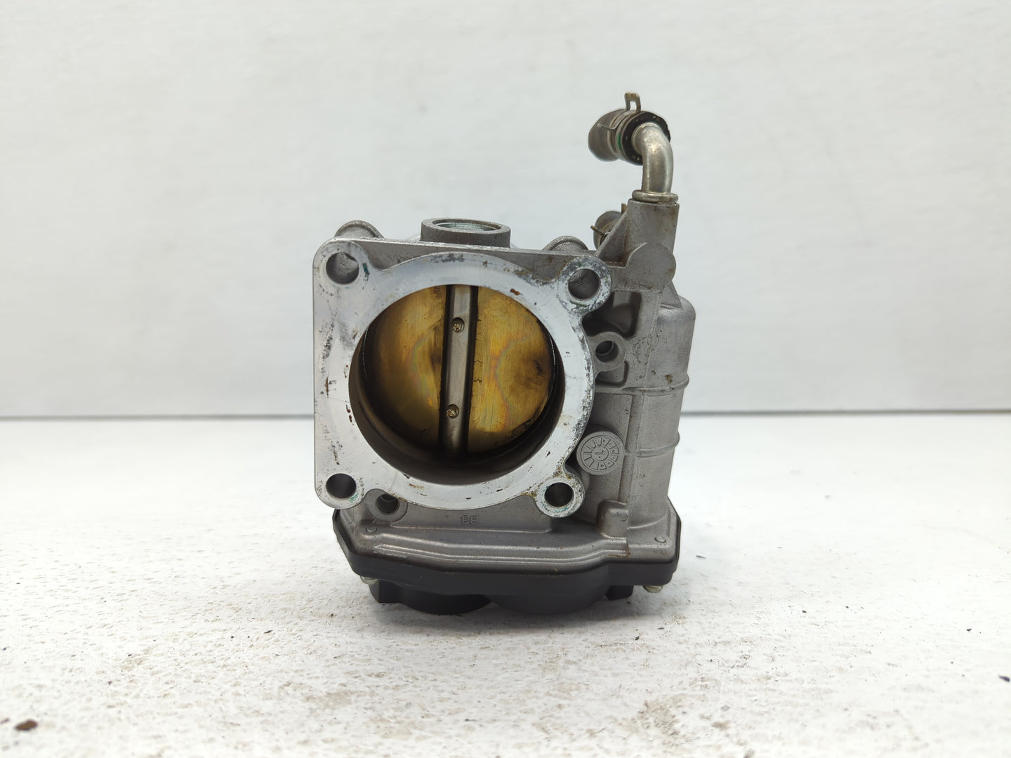 2007-2013 Nissan Altima Throttle Body P/N:526-01 Fits Fits 2007 2008 2009 2010 2011 2012 2013 OEM Used Auto Parts - Oemuseda