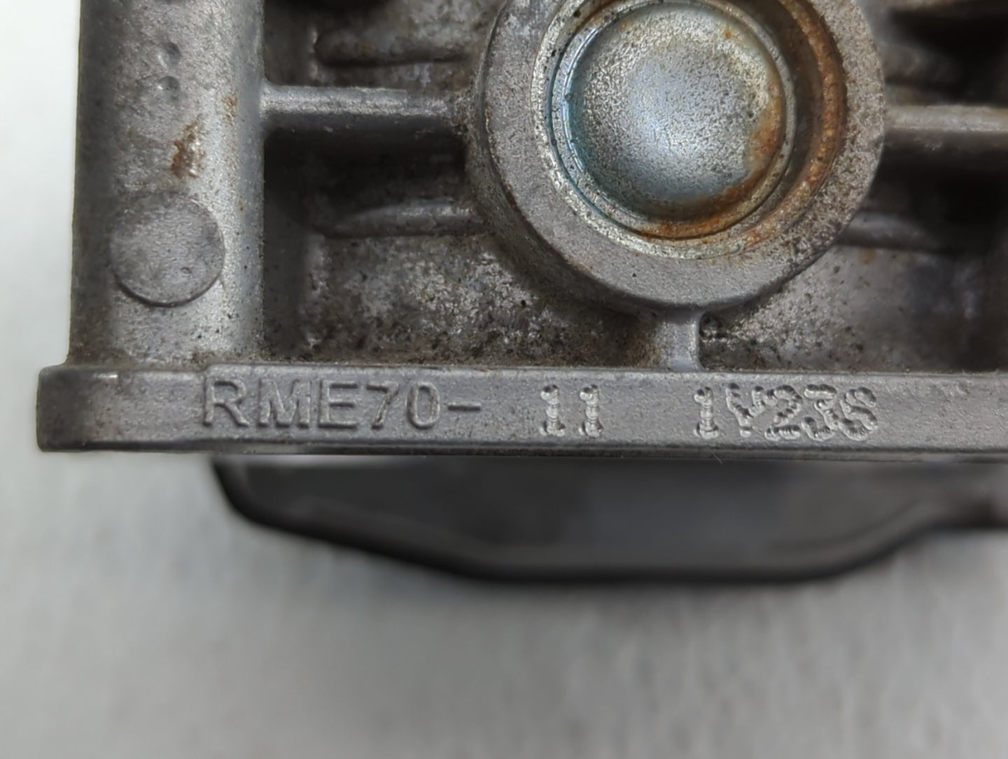 2007-2014 Nissan Altima Throttle Body P/N:RME70-11 Fits Fits 2007 2008 2009 2010 2011 2012 2013 2014 OEM Used Auto Parts - O