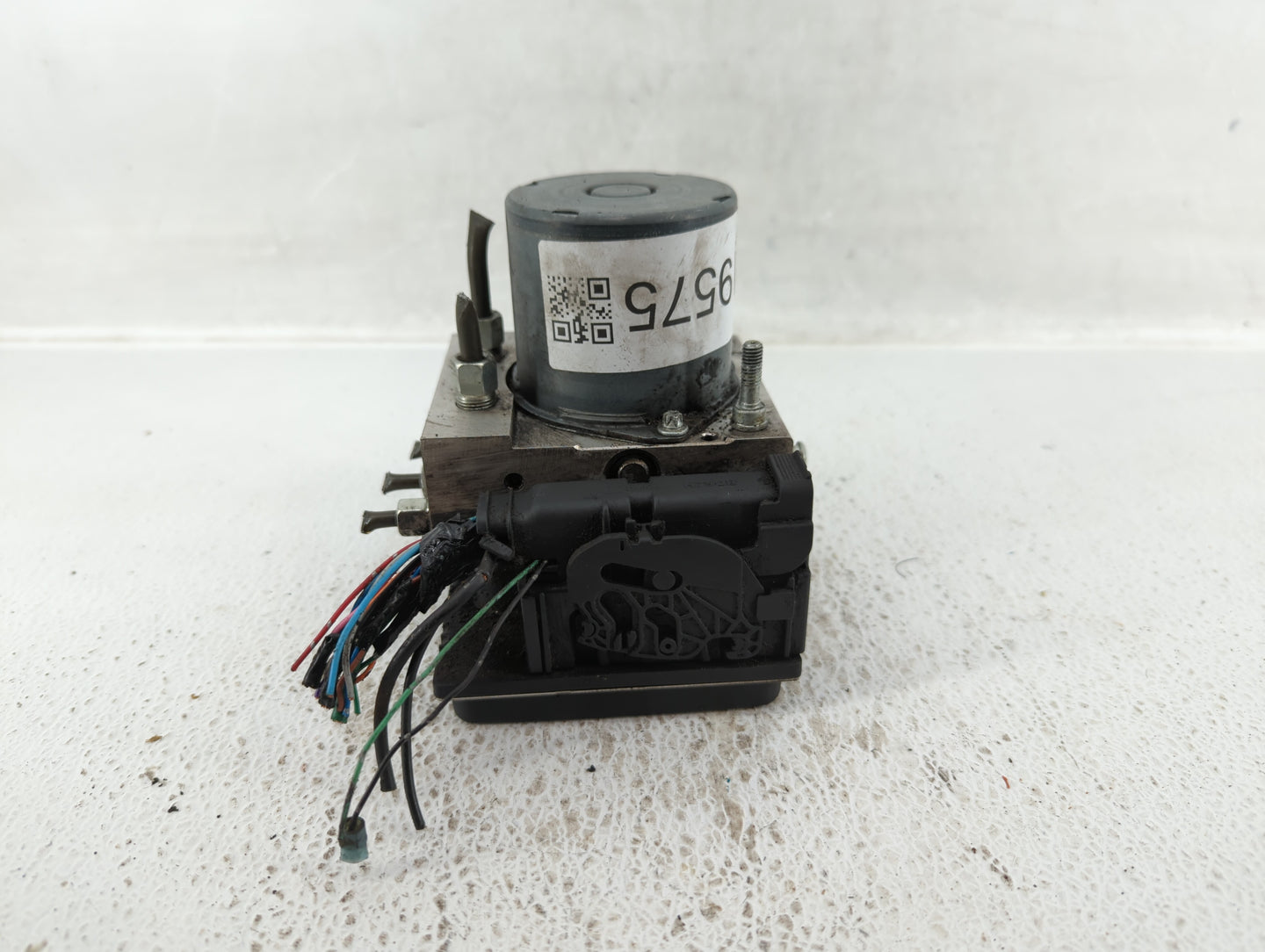 2011-2012 Nissan Altima ABS Pump Control Module Replacement P/N:47660 ZX65A Fits Fits 2011 2012 OEM Used Auto Parts - Oemuse