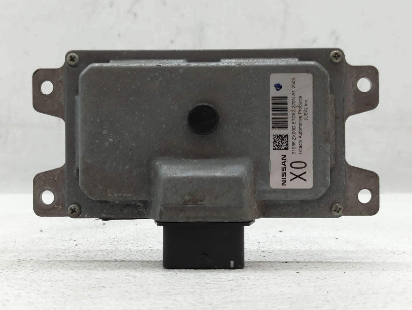 2010-2012 Nissan Altima Chassis Control Module Ccm Bcm Body Control - Oemusedautoparts1.com