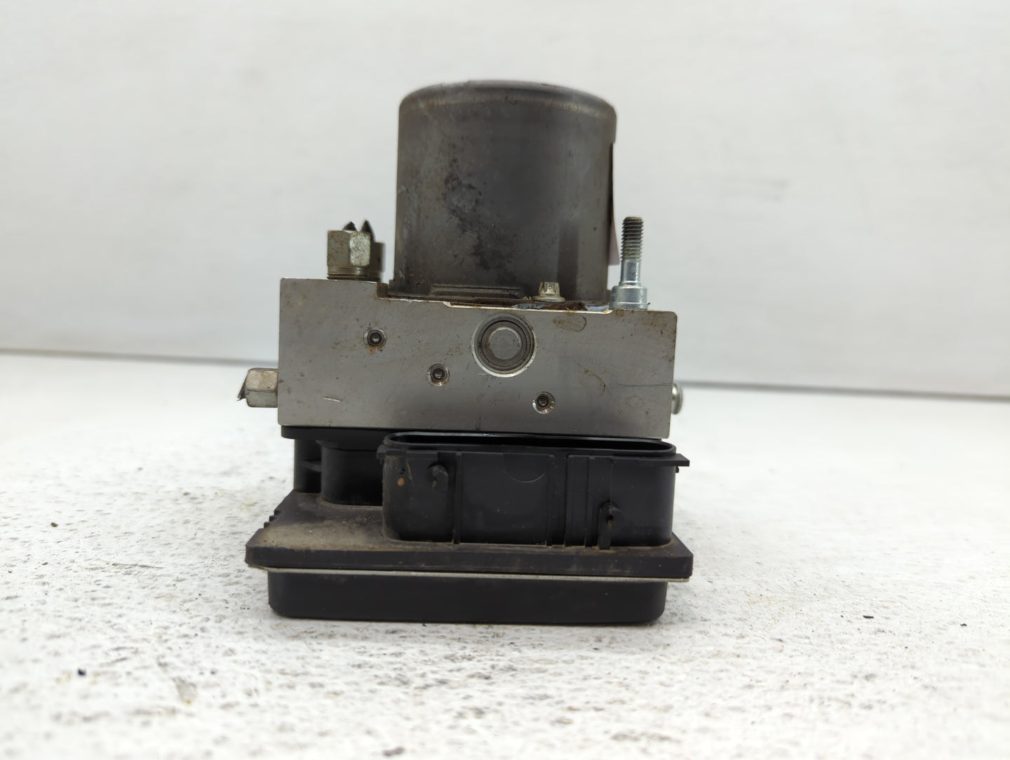 2011-2012 Nissan Altima ABS Pump Control Module Replacement P/N:47660 ZX65A Fits Fits 2011 2012 OEM Used Auto Parts - Oemuse