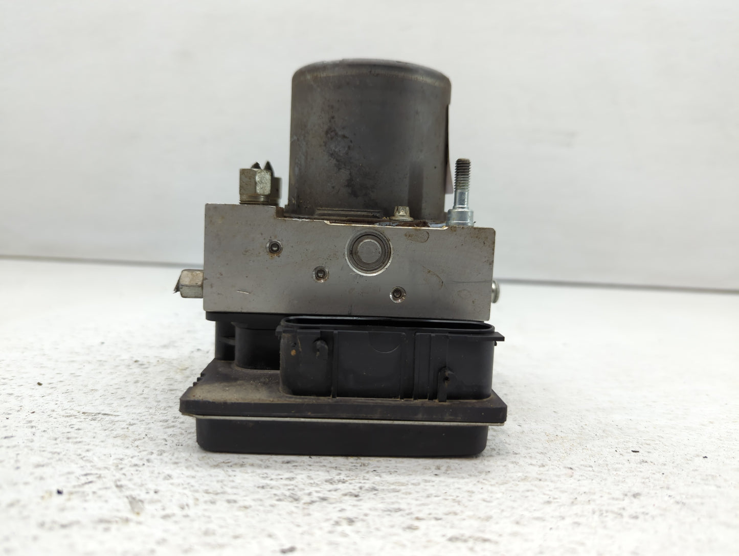 2011-2012 Nissan Altima ABS Pump Control Module Replacement P/N:47660 ZX65A Fits Fits 2011 2012 OEM Used Auto Parts - Oemuse