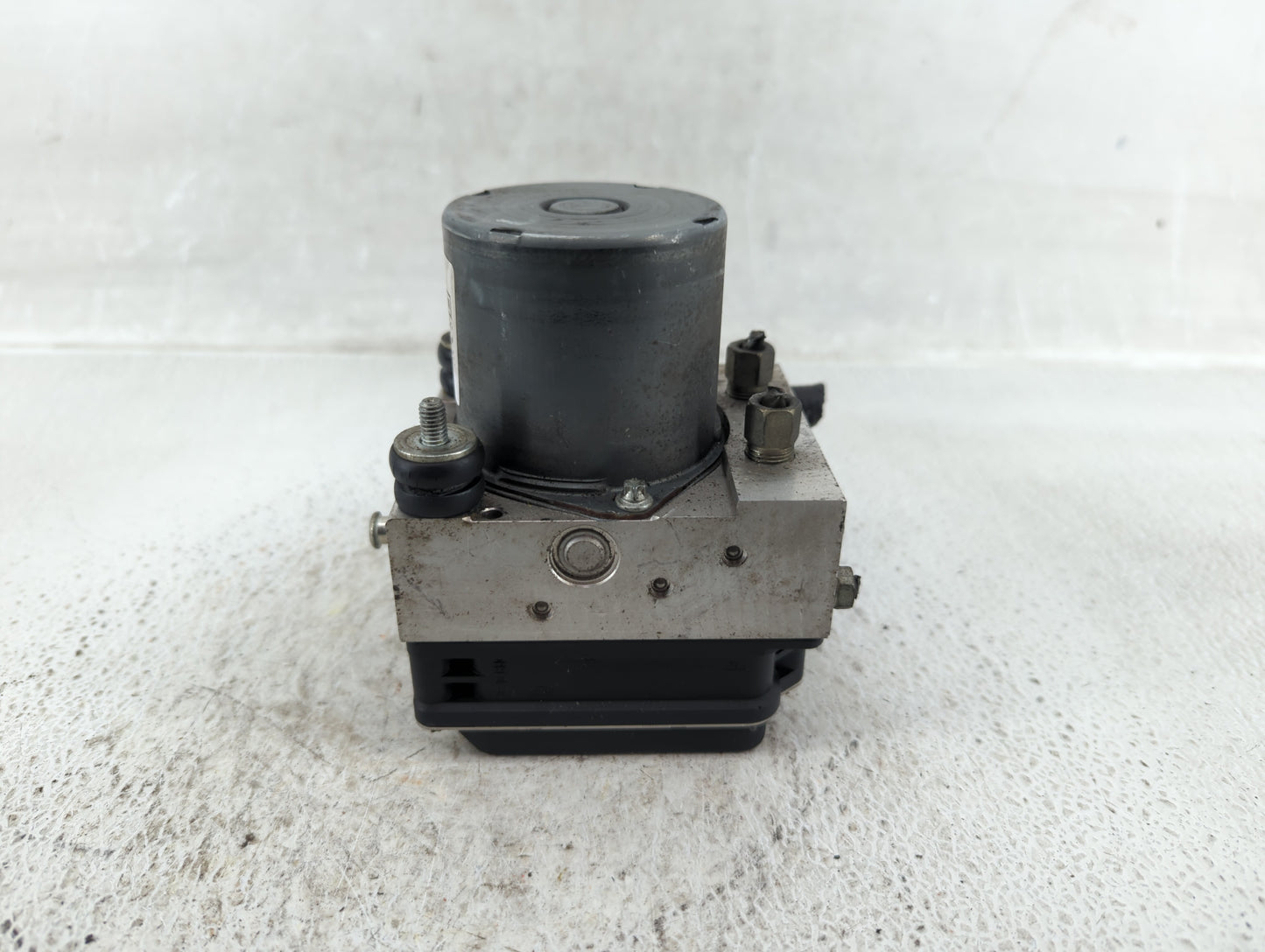 2011-2012 Nissan Altima ABS Pump Control Module Replacement P/N:0 265 251 446 AC47660 Fits Fits 2011 2012 OEM Used Auto Part