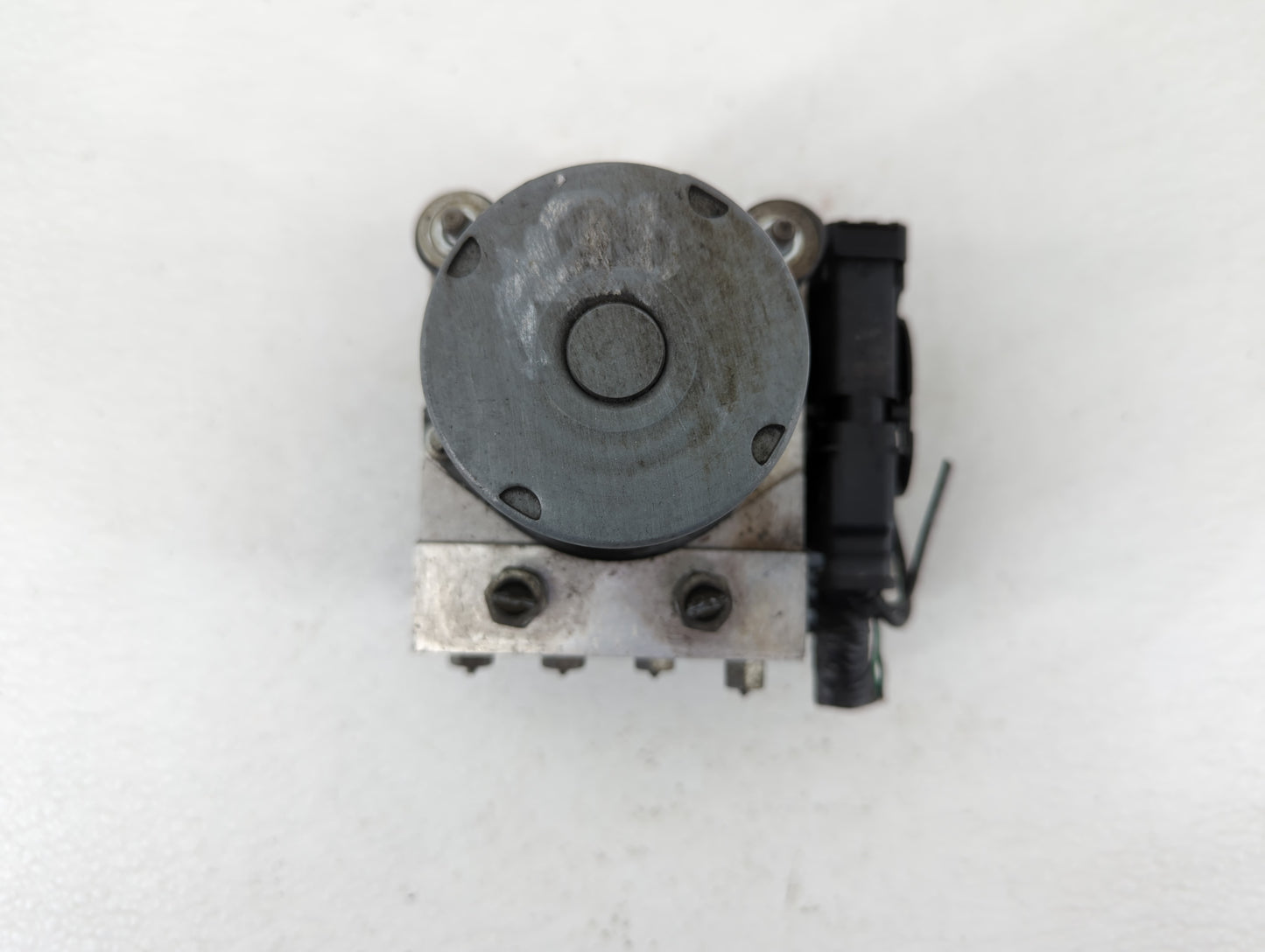 2011-2012 Nissan Altima ABS Pump Control Module Replacement P/N:47660 ZX65A Fits Fits 2011 2012 OEM Used Auto Parts - Oemuse
