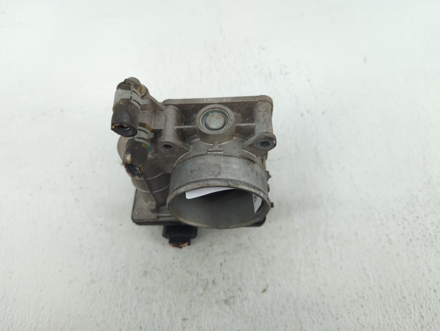 2007-2013 Nissan Altima Throttle Body P/N:RME60-15 Fits Fits 2007 2008 2009 2010 2011 2012 2013 OEM Used Auto Parts - Oemuse