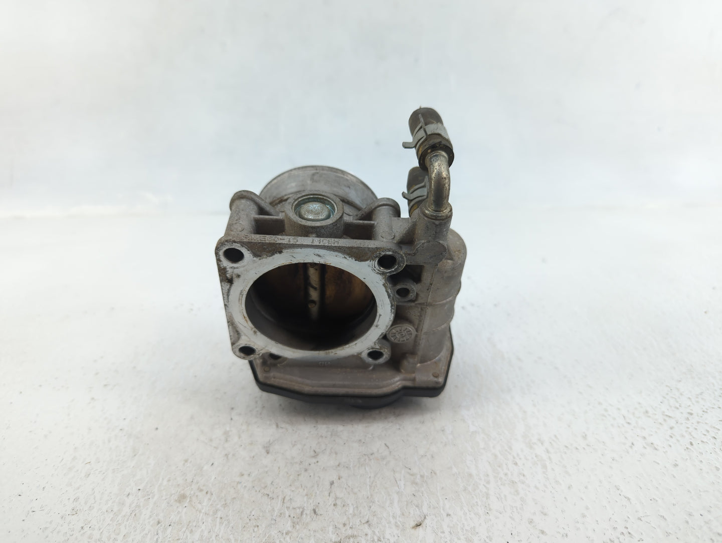 2007-2013 Nissan Altima Throttle Body P/N:RME60-15 Fits Fits 2007 2008 2009 2010 2011 2012 2013 OEM Used Auto Parts - Oemuse