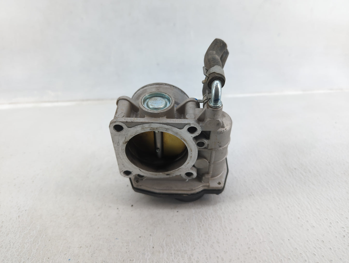 2007-2013 Nissan Altima Throttle Body P/N:RME60 Fits Fits 2007 2008 2009 2010 2011 2012 2013 OEM Used Auto Parts - Oemusedau
