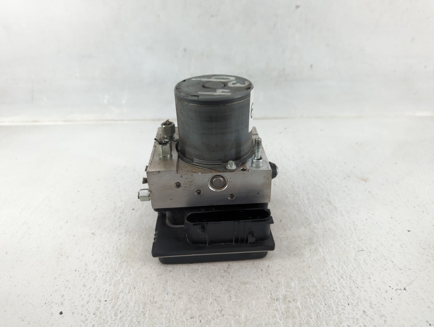 2011-2012 Nissan Altima ABS Pump Control Module Replacement P/N:47660 ZX65A Fits Fits 2011 2012 OEM Used Auto Parts - Oemuse