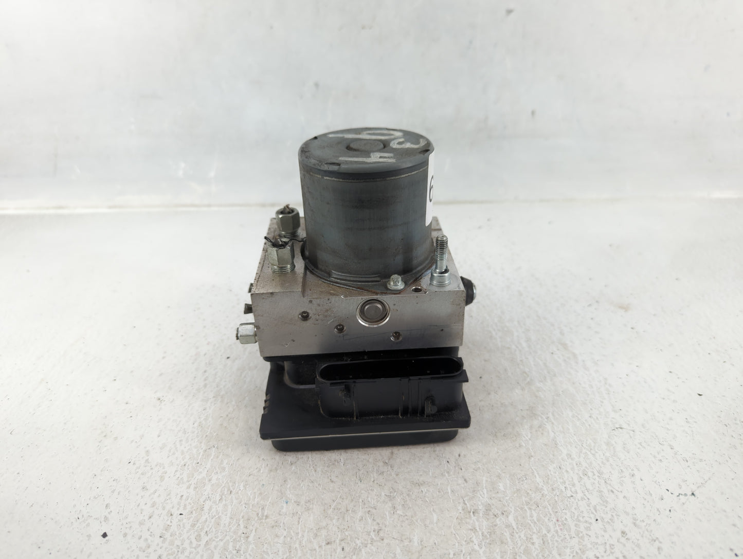 2011-2012 Nissan Altima ABS Pump Control Module Replacement P/N:47660 ZX65A Fits Fits 2011 2012 OEM Used Auto Parts - Oemuse