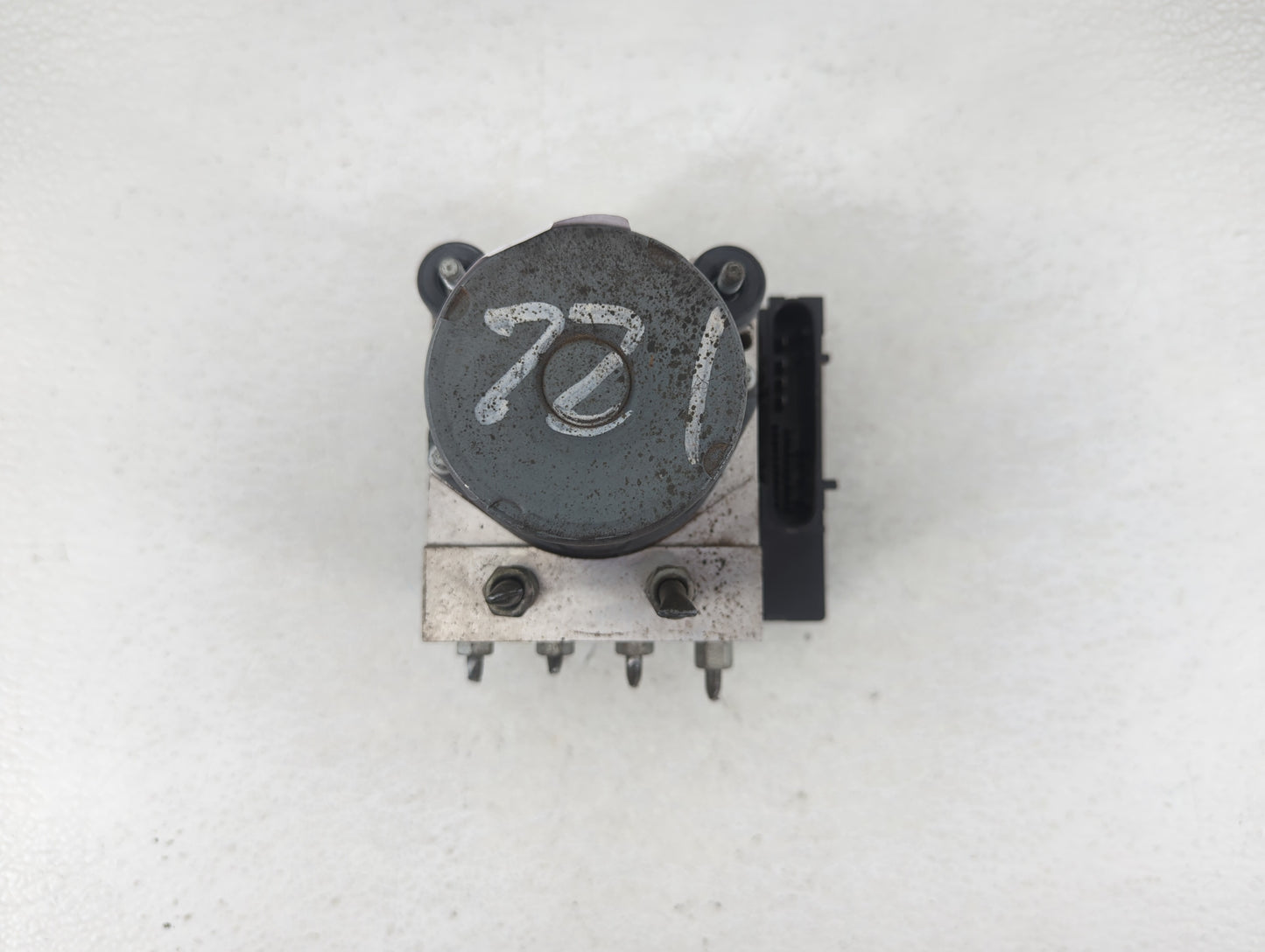 2011-2012 Nissan Altima ABS Pump Control Module Replacement P/N:47660 ZX65A Fits Fits 2011 2012 OEM Used Auto Parts - Oemuse