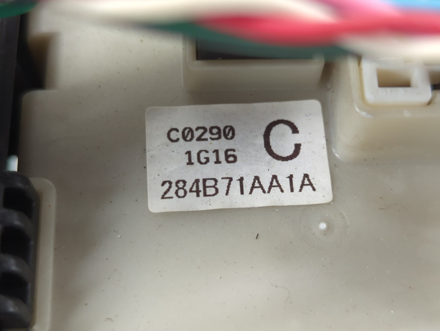 2011-2013 Nissan Altima Fusebox Fuse Box Panel Relay Module P/N:284B71AA1A Fits Fits 2011 2012 2013 OEM Used Auto Parts - Oe