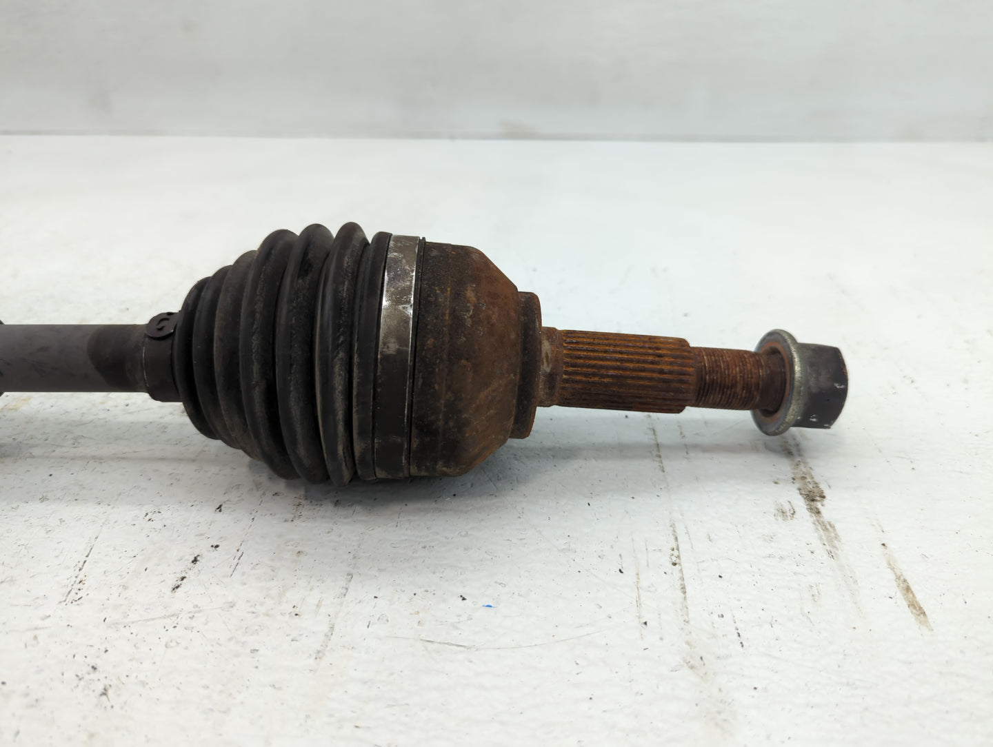 2007-2013 Nissan Altima Axle Shaft Front Driver Cv C/v - Oemusedautoparts1.com