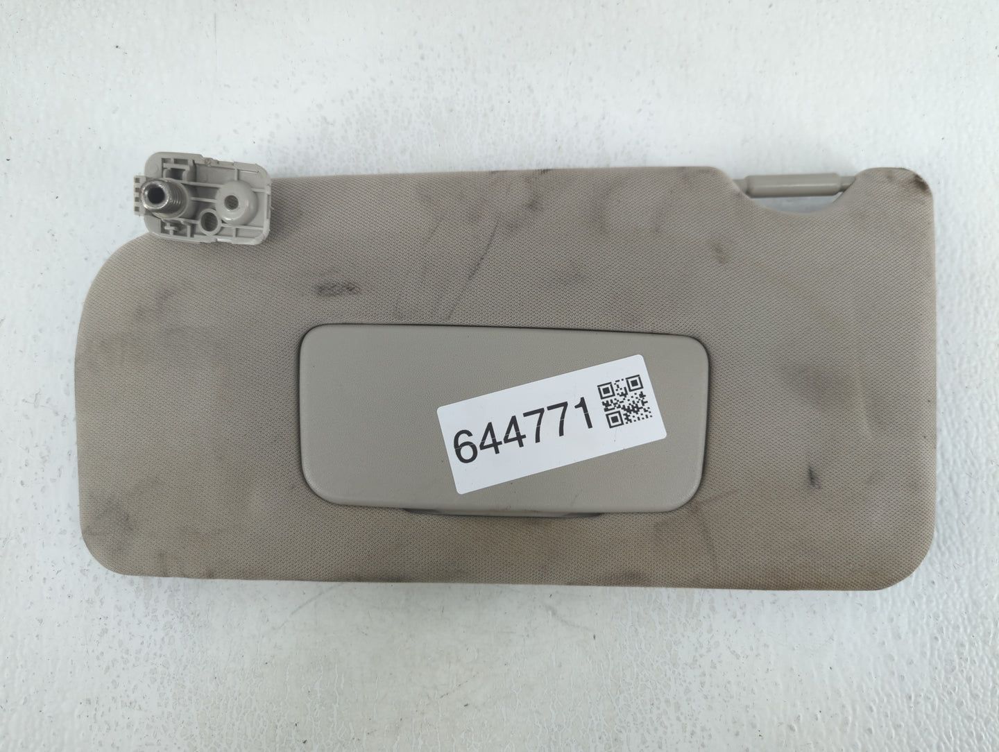 2010-2012 Nissan Altima Sun Visor Shade Replacement Passenger Right Mirror Fits Fits 2010 2011 2012 OEM Used Auto Parts - Oe