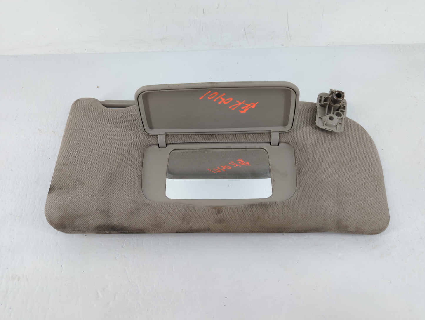 2010-2012 Nissan Altima Sun Visor Shade Replacement Passenger Right Mirror Fits Fits 2010 2011 2012 OEM Used Auto Parts - Oe