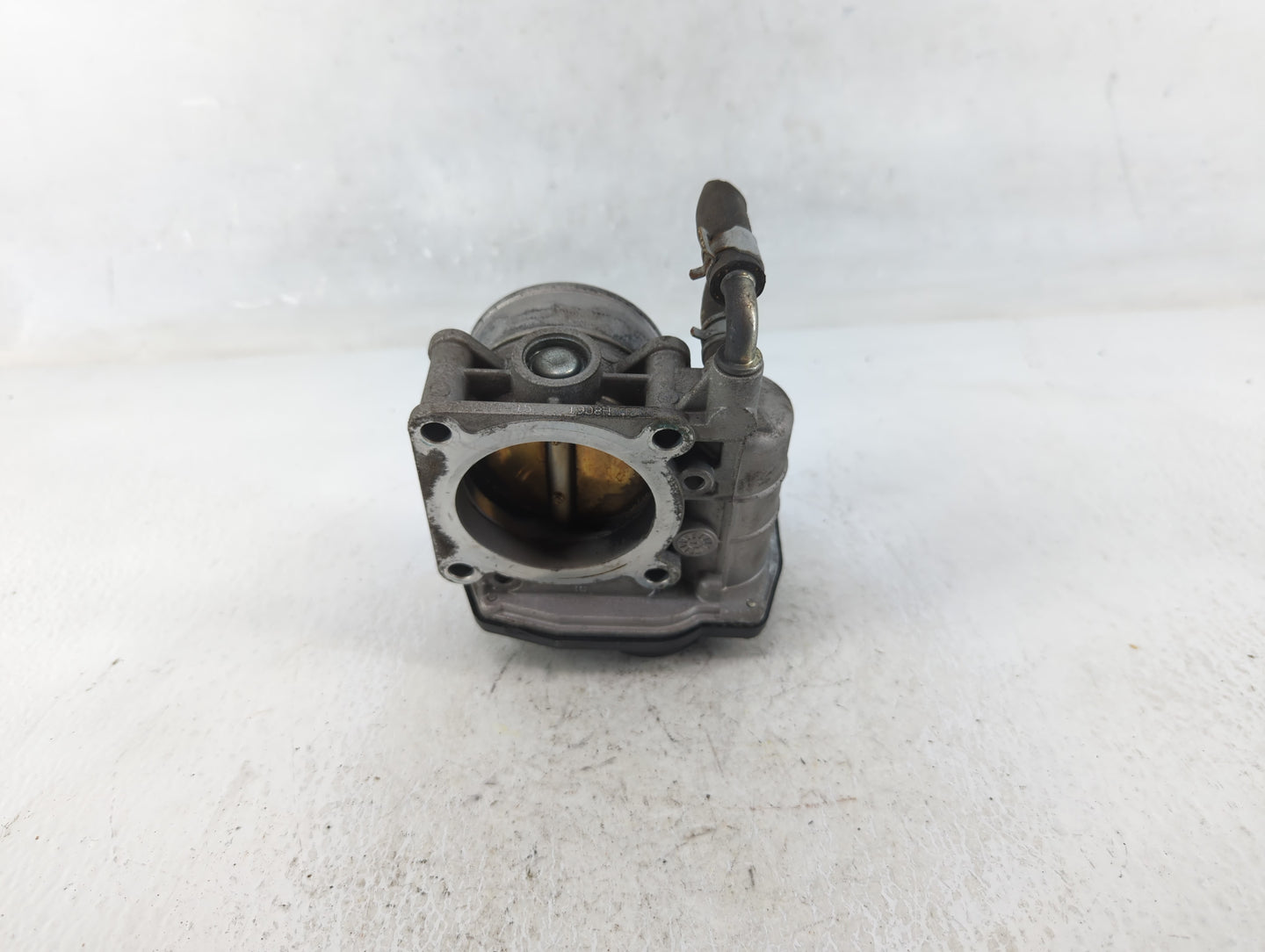 2007-2013 Nissan Altima Throttle Body P/N:RME60-15 Fits Fits 2007 2008 2009 2010 2011 2012 2013 OEM Used Auto Parts - Oemuse