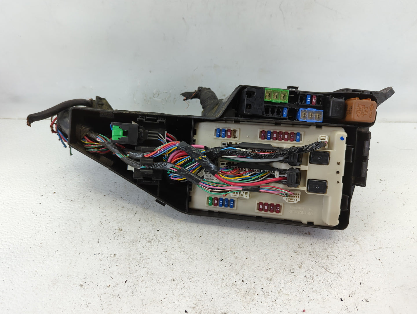 2011-2013 Nissan Altima Fusebox Fuse Box Panel Relay Module P/N:284B71AA1A Fits Fits 2011 2012 2013 OEM Used Auto Parts - Oe
