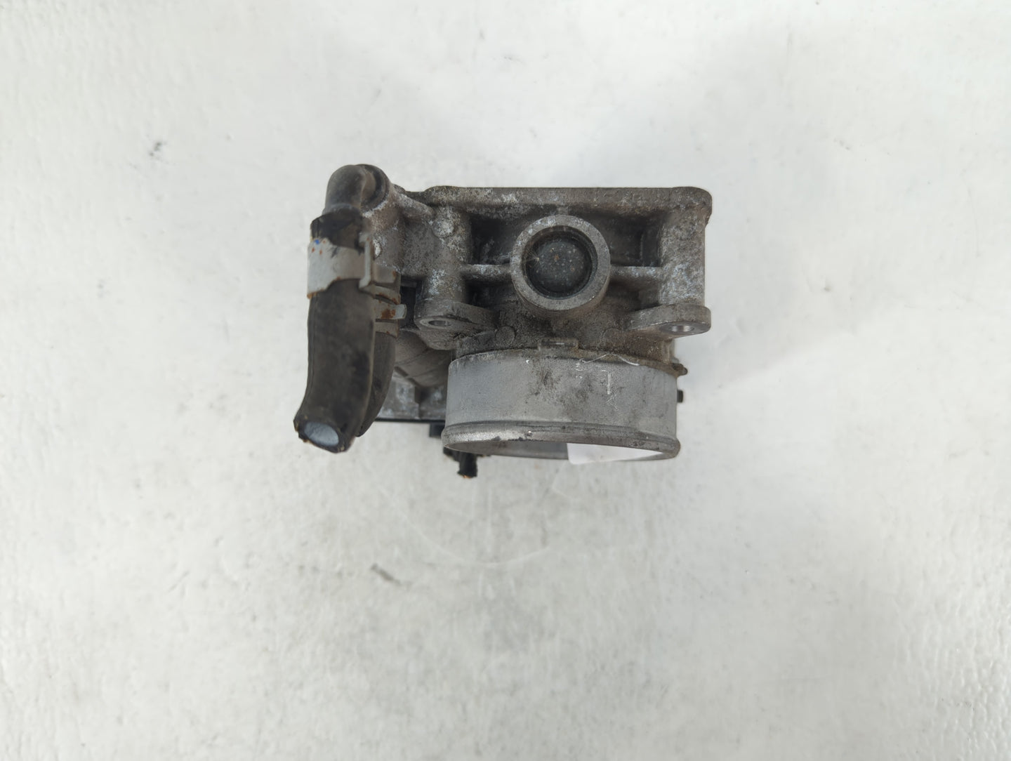 2007-2013 Nissan Altima Throttle Body P/N:K1Z27 526-01 Fits Fits 2007 2008 2009 2010 2011 2012 2013 OEM Used Auto Parts - Oe