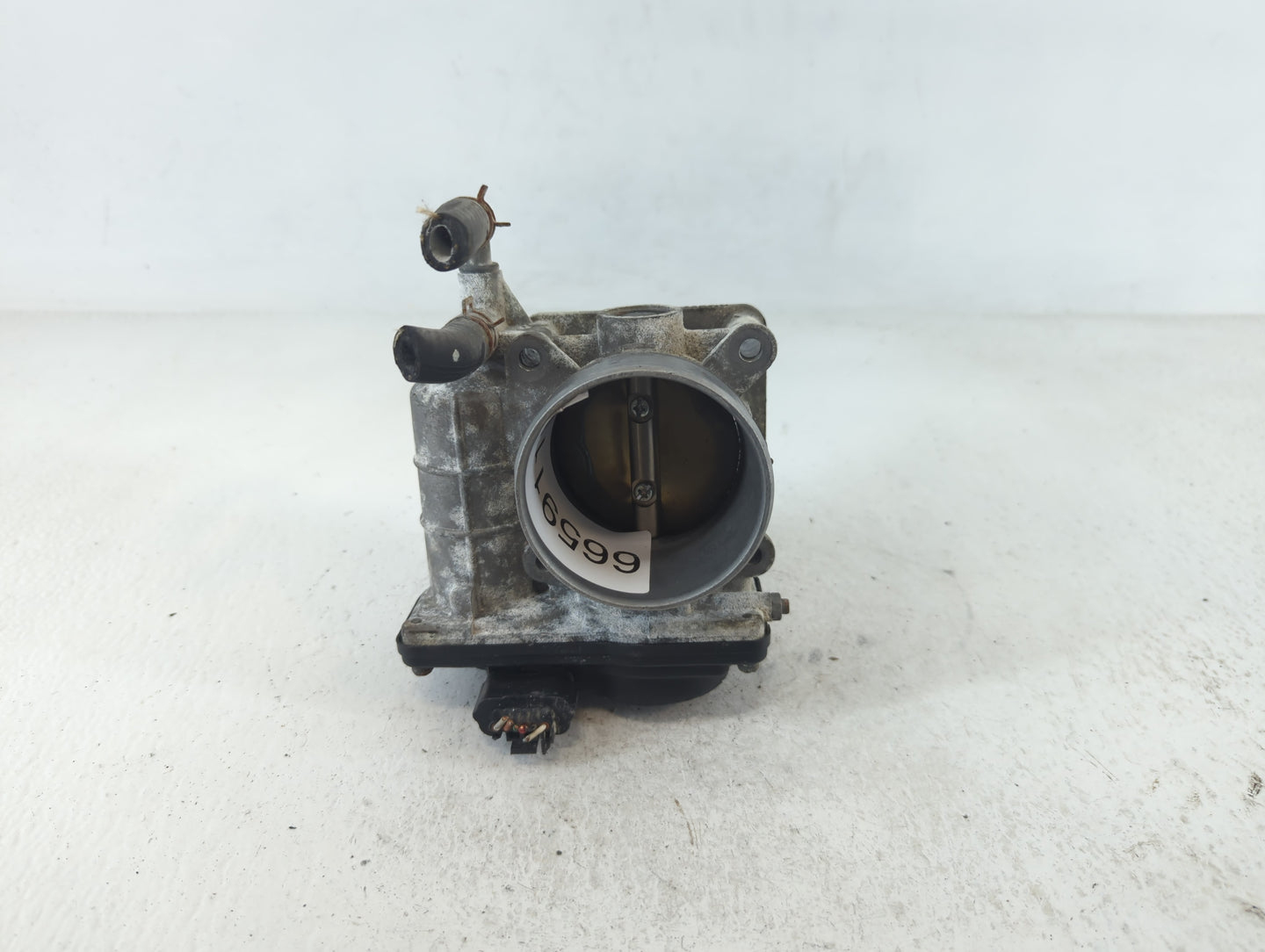 2007-2013 Nissan Altima Throttle Body P/N:2111H REM60-15 Fits Fits 2007 2008 2009 2010 2011 2012 2013 OEM Used Auto Parts - 