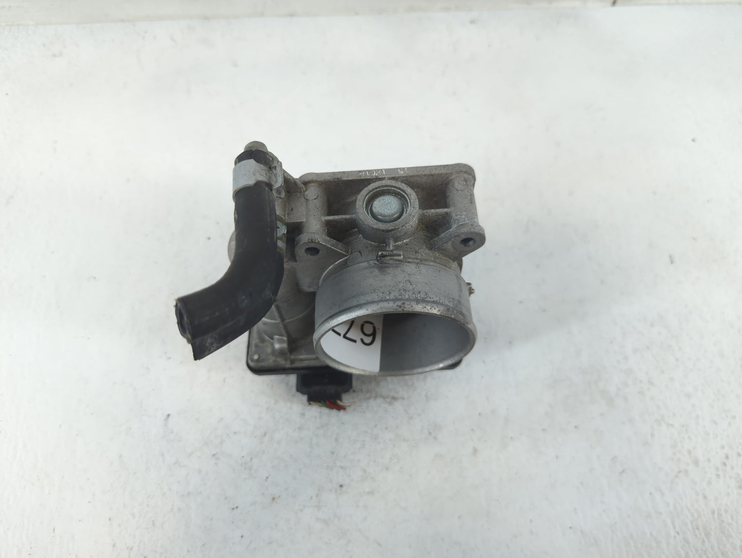 2007-2013 Nissan Altima Throttle Body P/N:1X01H RME60-15 Fits Fits 2007 2008 2009 2010 2011 2012 2013 OEM Used Auto Parts - 
