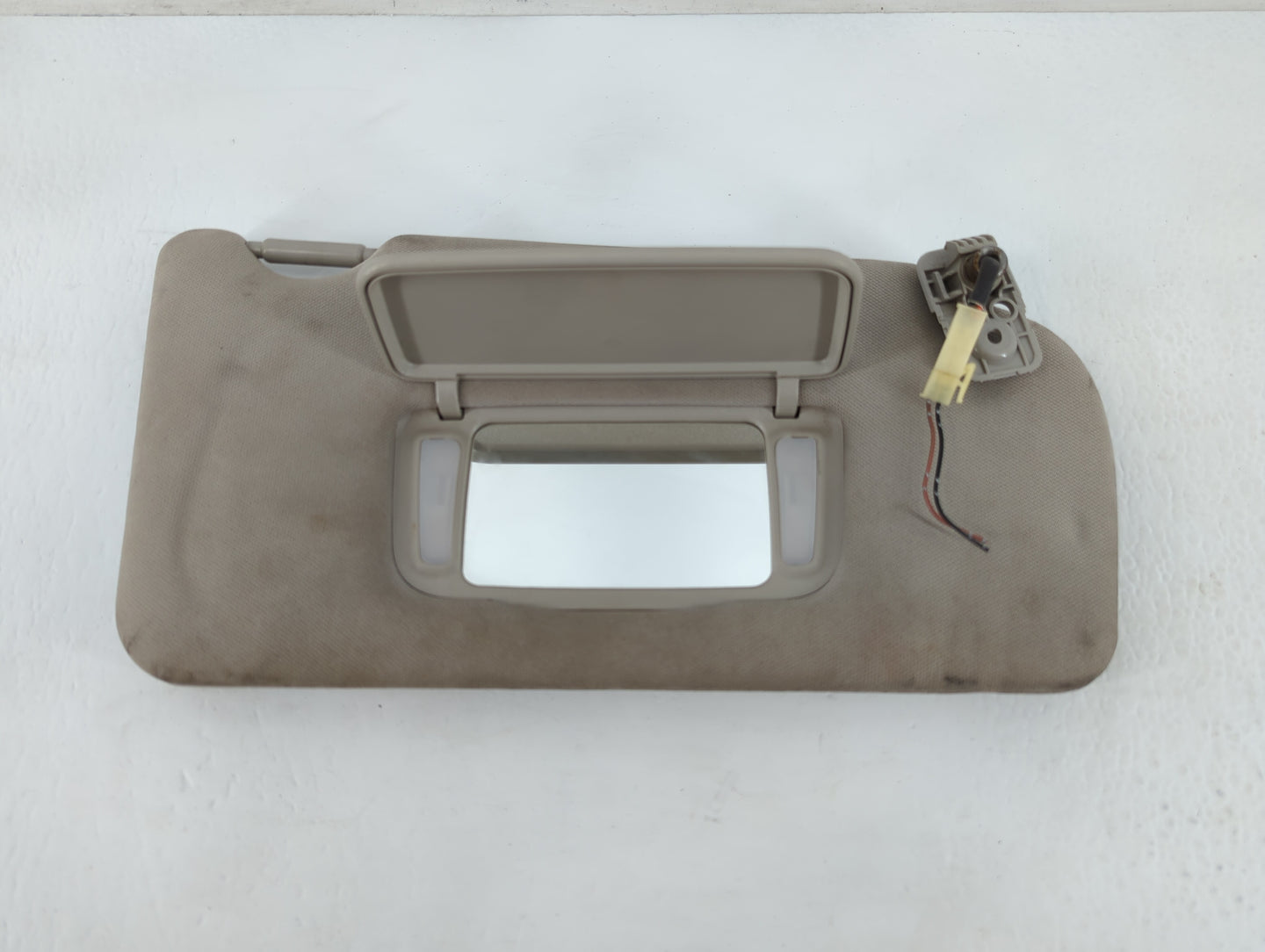 2010-2012 Nissan Altima Sun Visor Shade Replacement Passenger Right Mirror Fits Fits 2010 2011 2012 OEM Used Auto Parts - Oe