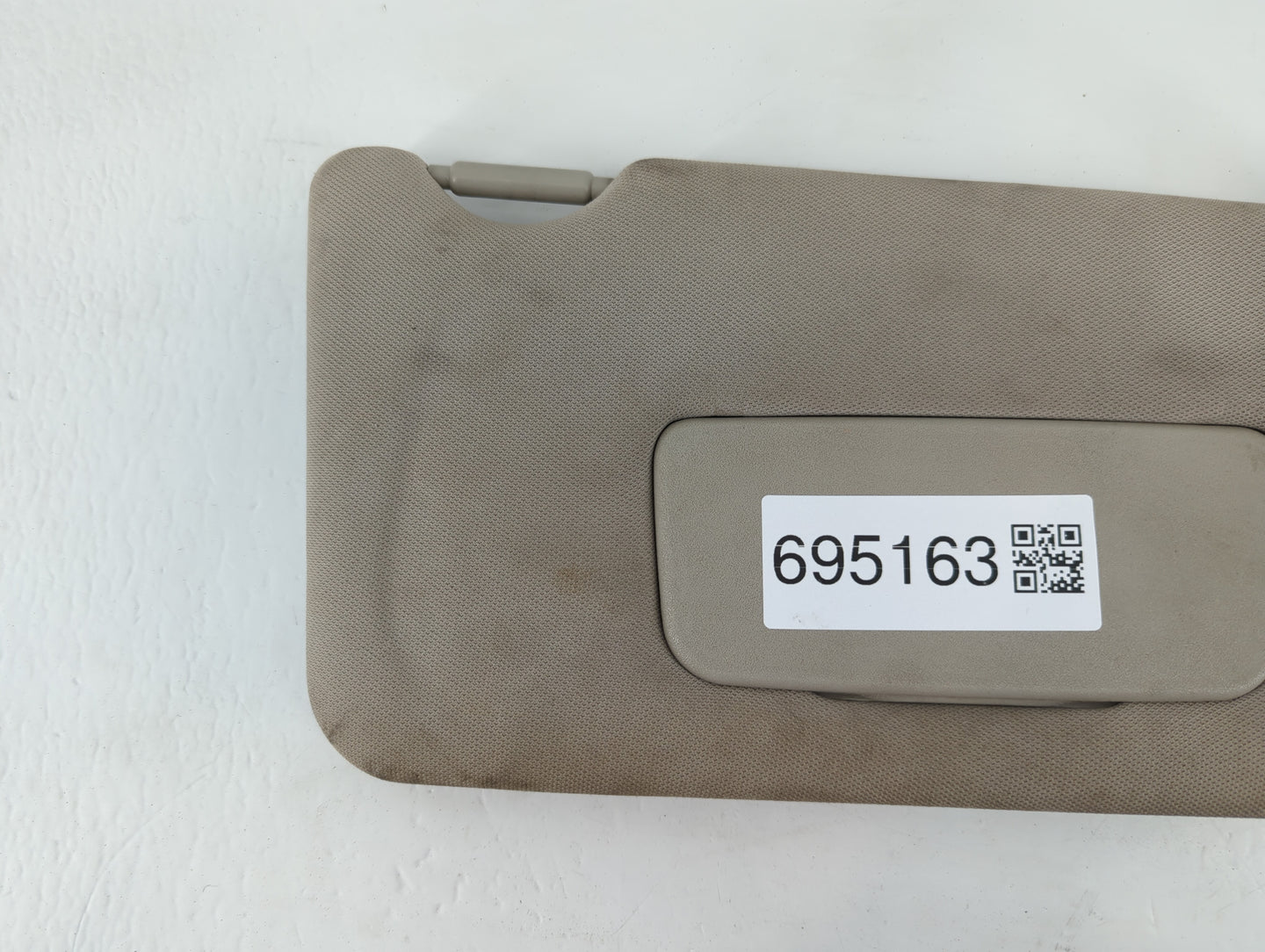 2010-2012 Nissan Altima Sun Visor Shade Replacement Passenger Right Mirror Fits Fits 2010 2011 2012 OEM Used Auto Parts - Oe