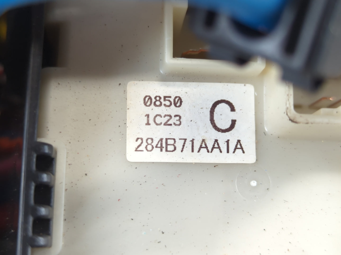 2011-2013 Nissan Altima Fusebox Fuse Box Panel Relay Module P/N:284B71AA1A Fits Fits 2011 2012 2013 OEM Used Auto Parts - Oe