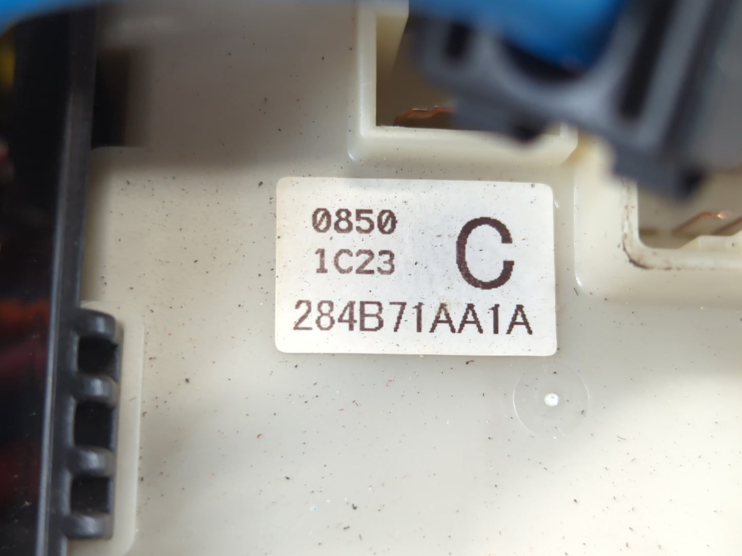 2011-2013 Nissan Altima Fusebox Fuse Box Panel Relay Module P/N:284B71AA1A Fits Fits 2011 2012 2013 OEM Used Auto Parts - Oe