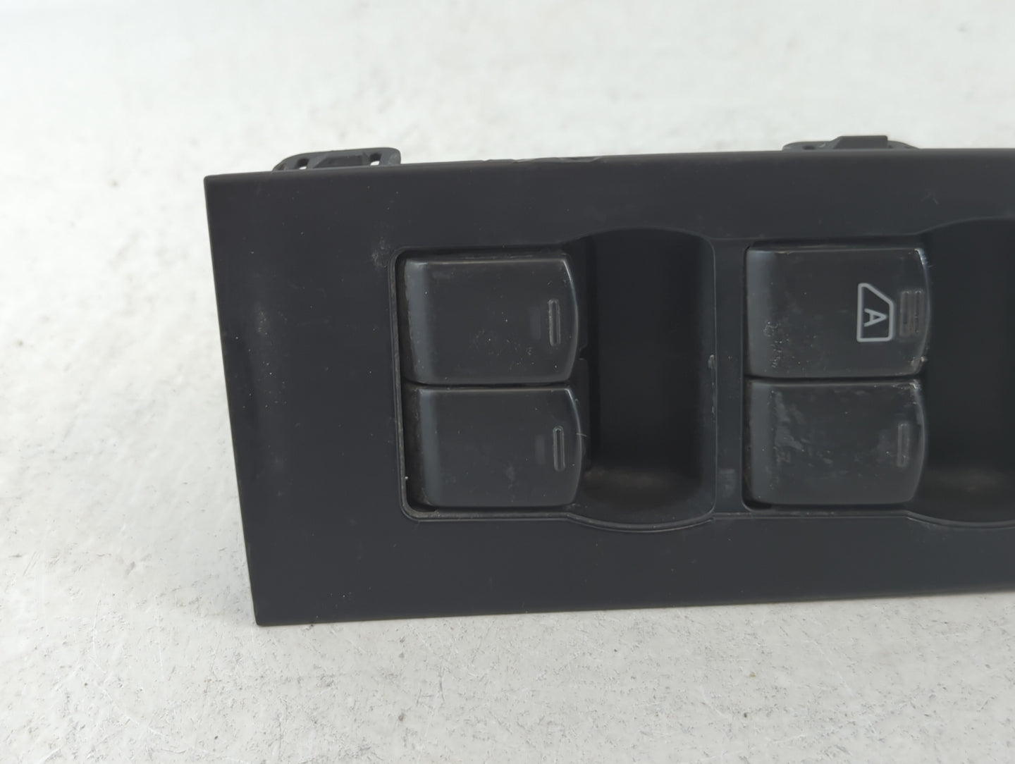 2007-2012 Nissan Altima Master Power Window Switch Replacement Driver Side Left P/N:25401 ZN40C Fits OEM Used Auto Parts - O